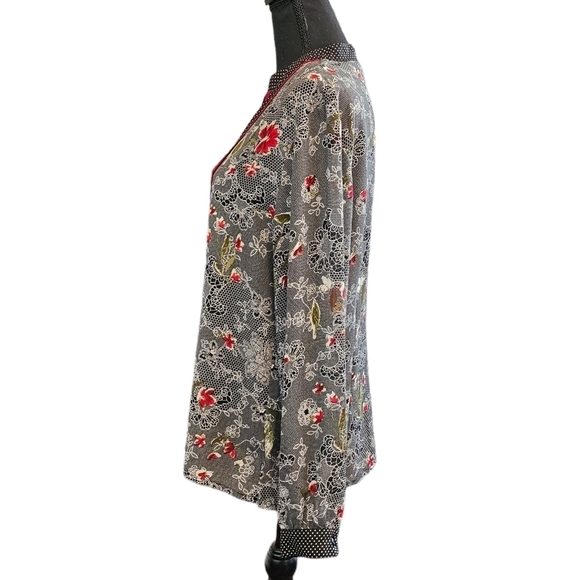 Jordan Sheer V neck button Up Blouse 100% Polyester Polka Dots Floral Size M - Picture 2 of 7